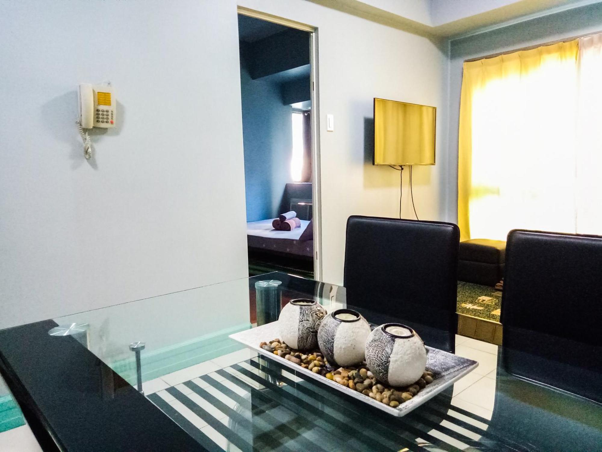 Forbes Area Bgc Taguig Manila Apartment Ngoại thất bức ảnh