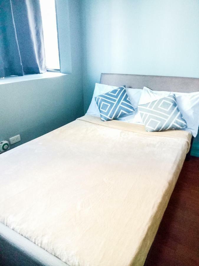 Forbes Area Bgc Taguig Manila Apartment Ngoại thất bức ảnh