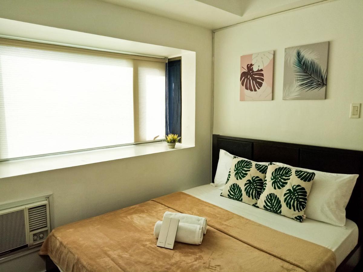 Forbes Area Bgc Taguig Manila Apartment Ngoại thất bức ảnh
