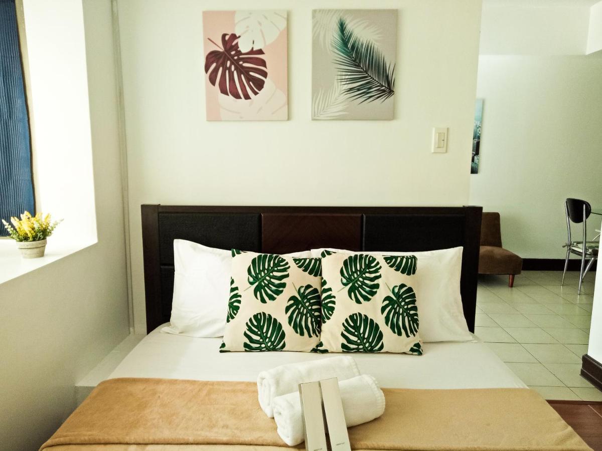 Forbes Area Bgc Taguig Manila Apartment Ngoại thất bức ảnh